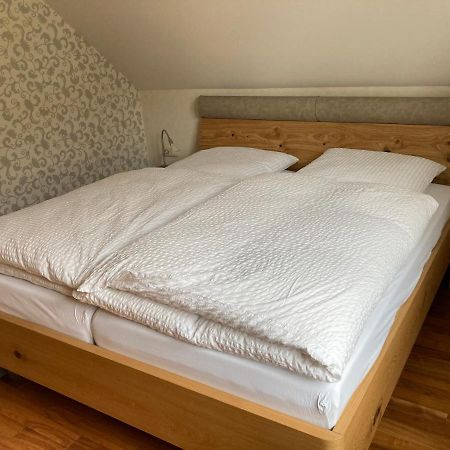 Ferienwohnung Rosengarten Эринген Экстерьер фото